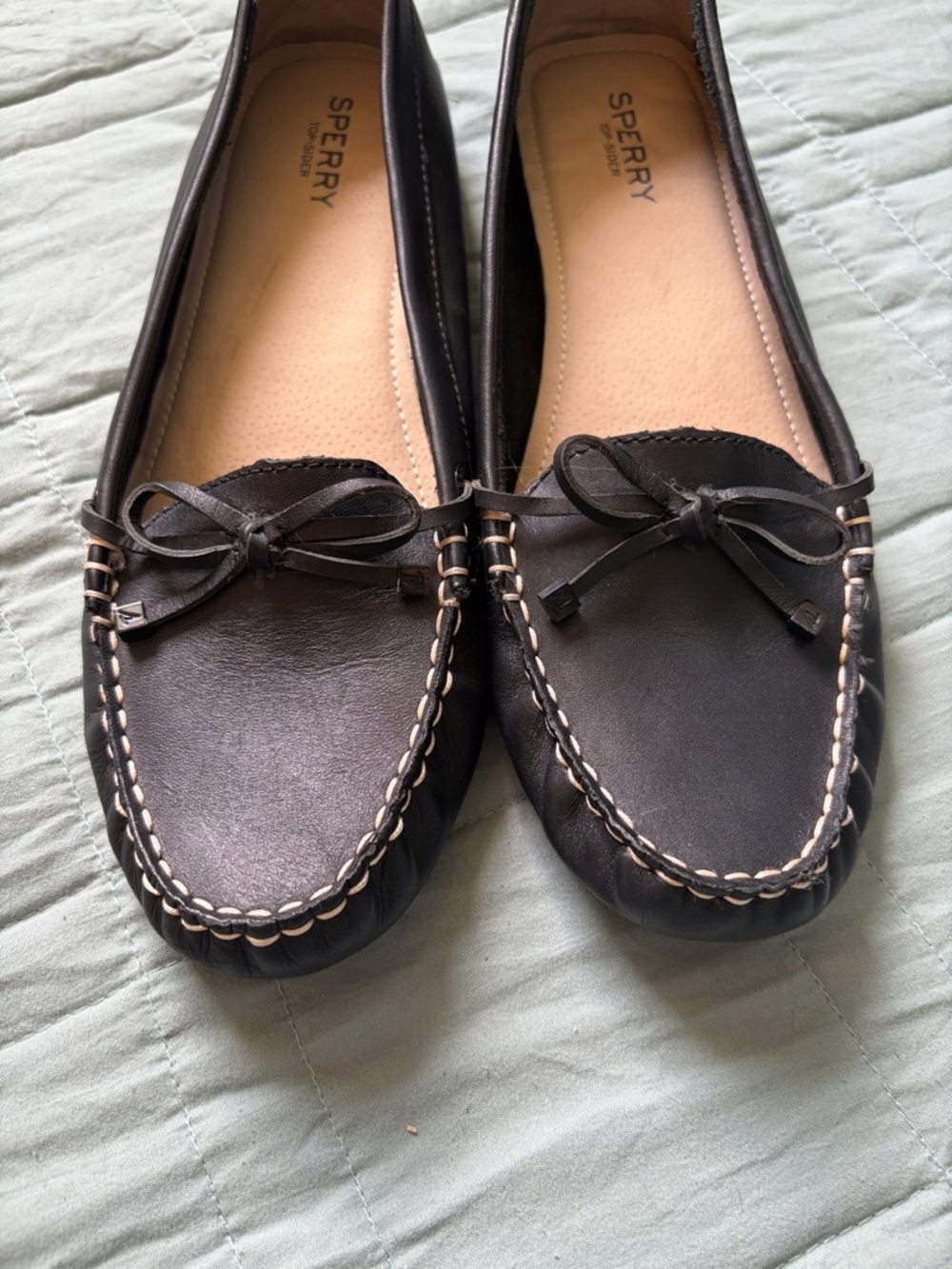 Sperry Women's Black Leather Bow Moccasin Loafers